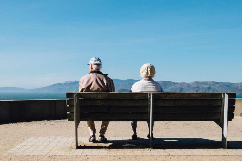 Moving into senior living this summer? We can help.